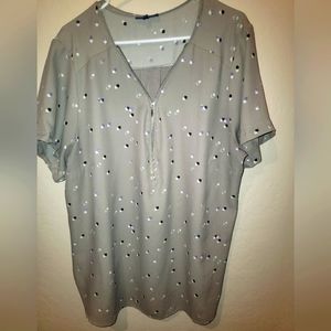 Apt. 9 silky gray blouse